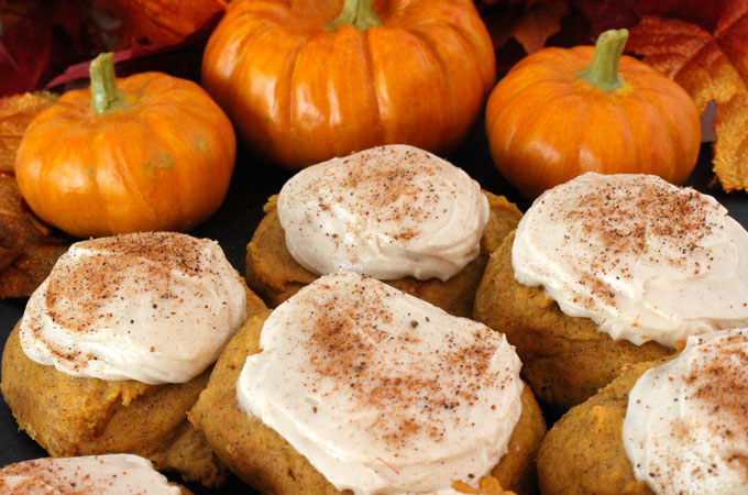 Pumpkin Spice Cookies with Cinnamon Cream Cheese Frosting are the perfect Fall Cookies and a wonderful choice for a Christmas Cookie Exchange. This cookie tastes just like Pumpkin Pie which makes it a great Thanksgiving Dessert idea. And with the delicious frosting they will look beautiful on your Christmas Dessert Table. Follow us for more great Christmas Food ideas.