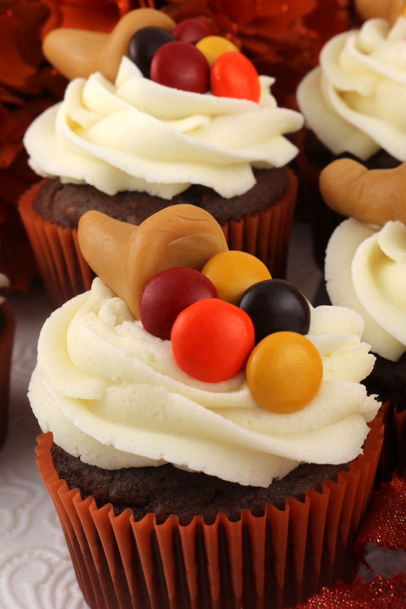 Thanksgiving Caramelcopia Cupcakes - Two Sisters