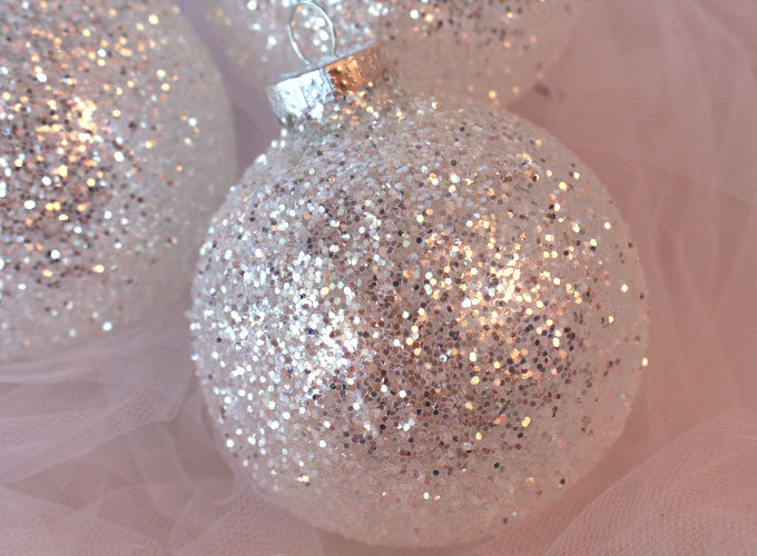 White And Silver Christmas Ornaments 