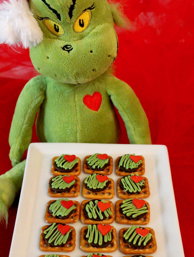 Grinch Pretzel Bites - Two Sisters