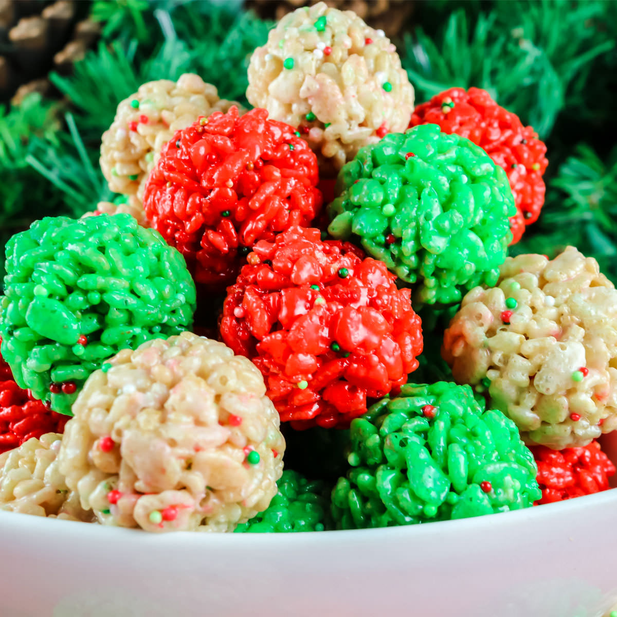 Christmas Rice Krispie Treat Bites