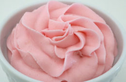 How to Make Valentine's Day Light Pink Frosting
