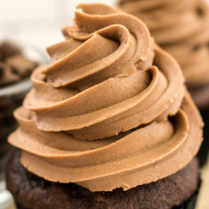 Easy Mocha Icing Recipe 2023 AtOnce