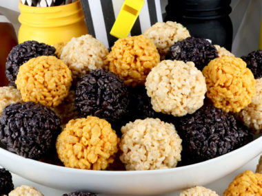 New Orleans Saints Rice Krispie Bites